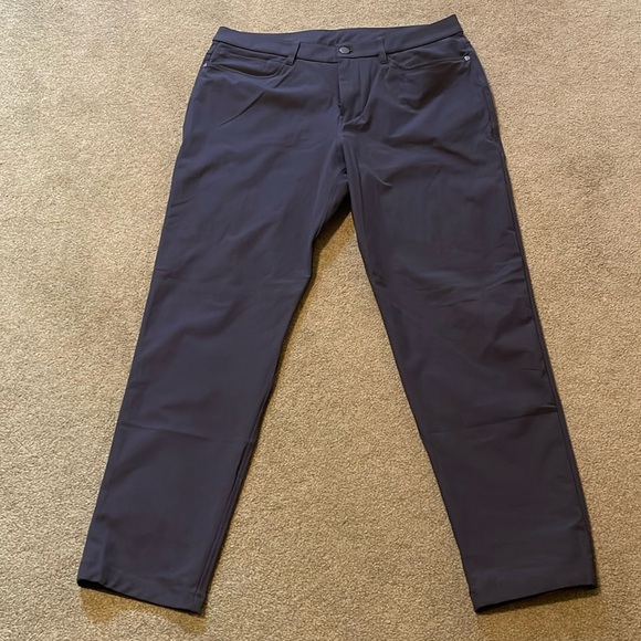 Lulu lemon - ABC Classic-Fit 5 Pocket pant. men’s 35” waist. Never worn. LM5AO1S - Picture 1 of 3